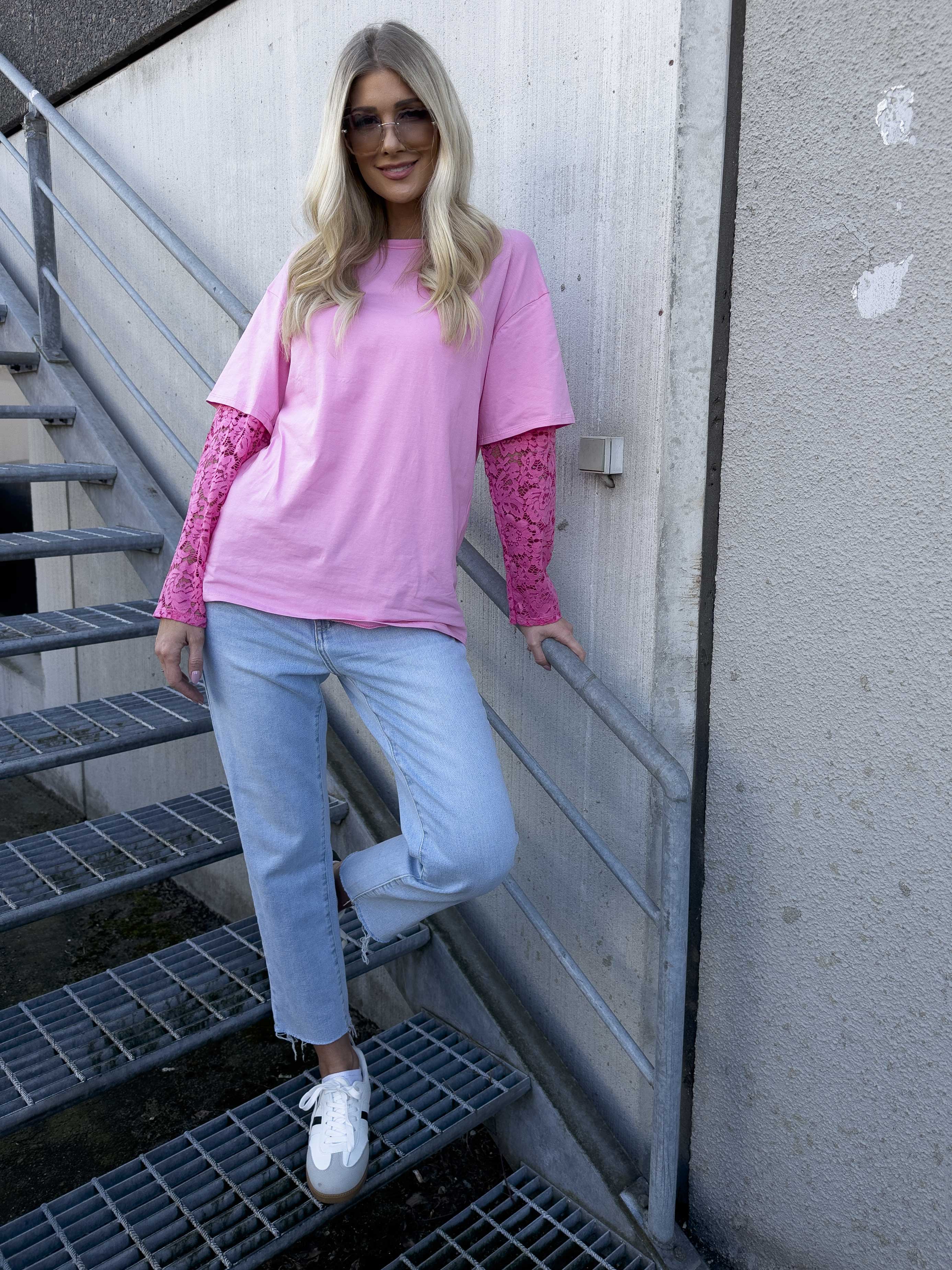 Valerie - T-shirt i bomuld med lange blonde ærmer